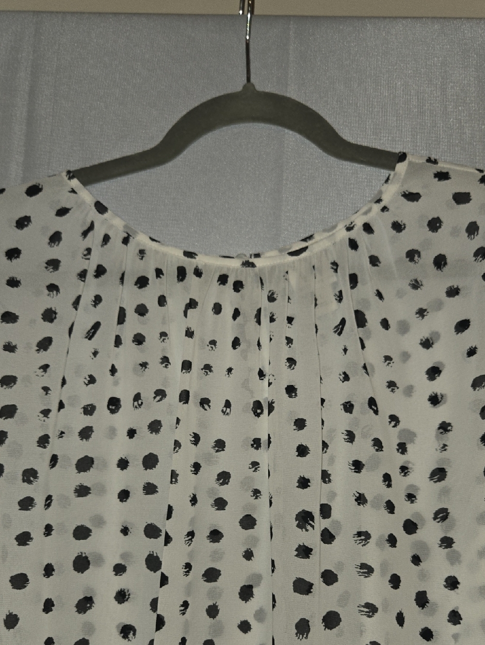 Worthington Polka Dot Long-Sleeve Blouse - White with Black Dots Size Large NWT - Picture 4 of 7